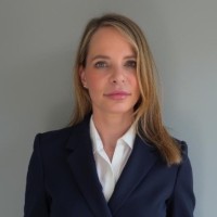 Gale McArthur, your Seattle bestie and personal concierge